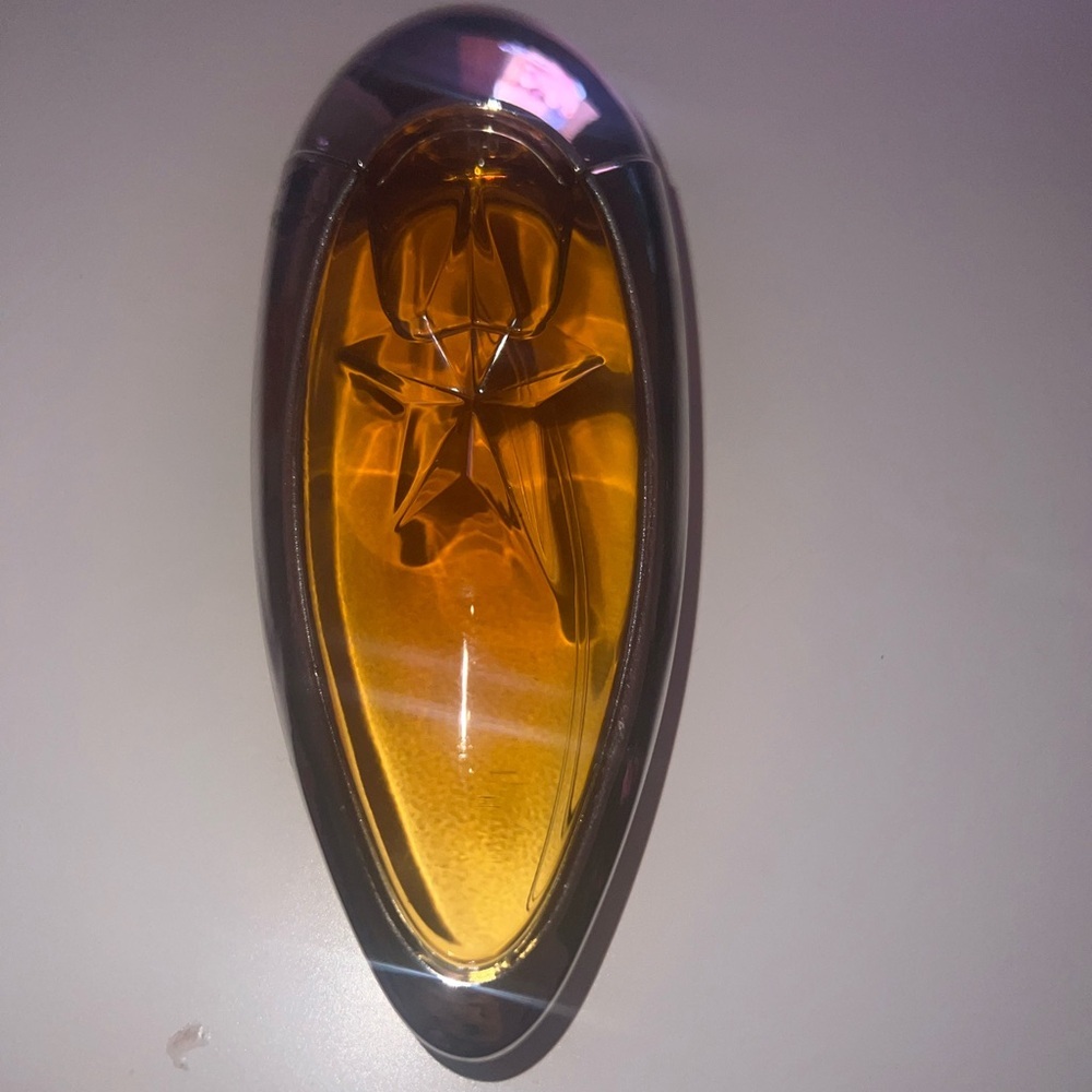 Angel‎ muse